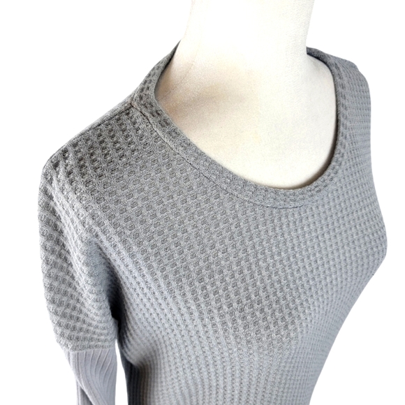 KORI Gray Waffle Knit Top Lace Up Tie Sides Medium - Picture 2 of 6